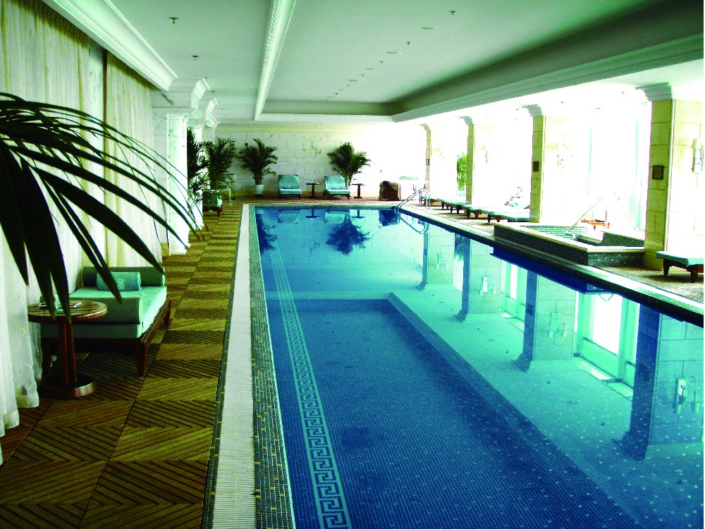 室內游泳池除濕 
